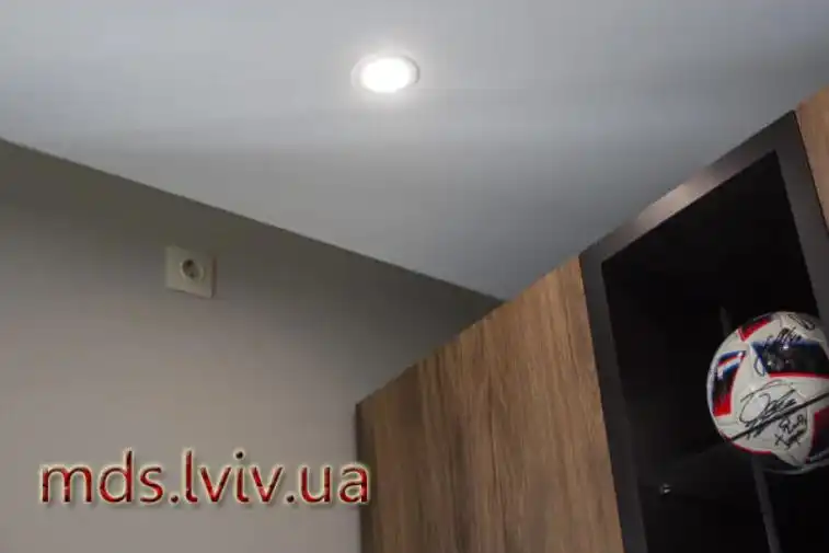 Як зробити комфорт з однокімнатної квартири 33 м²: реальна історія з фотозвітом