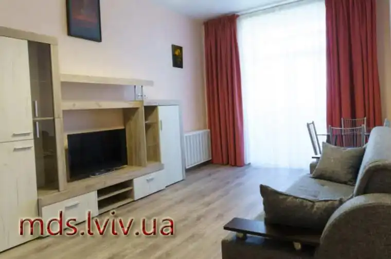 Яку підлогу краще зробити в квартирі: поради щодо вибору матеріалів та технологій