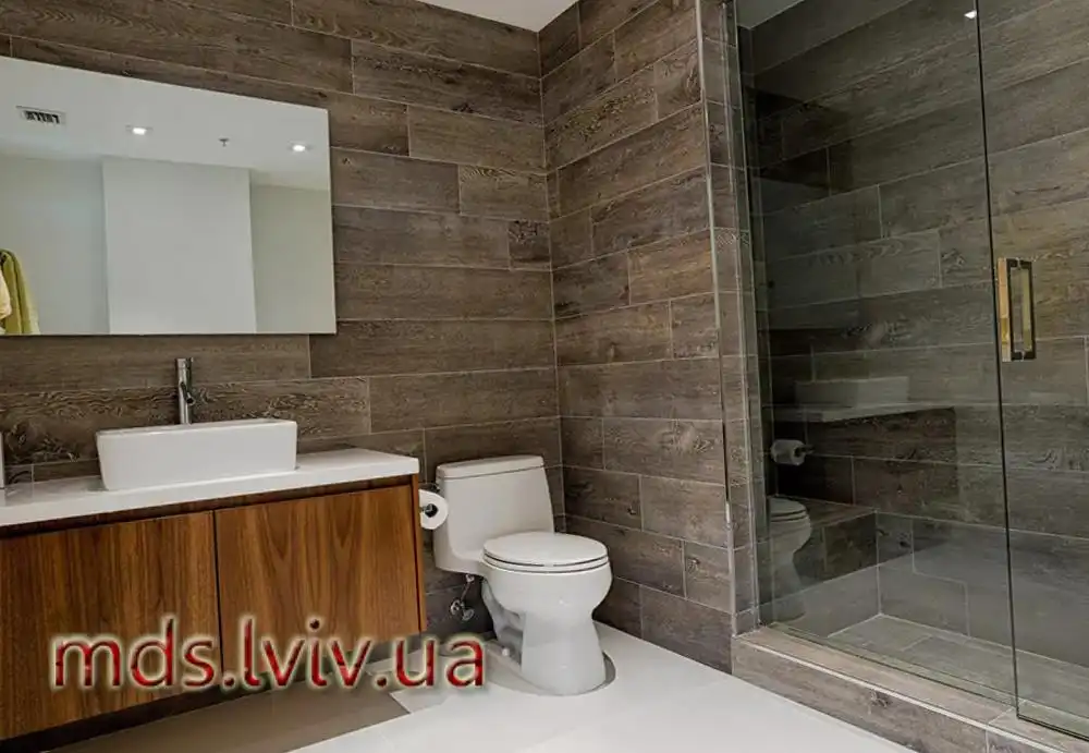 Як вибрати ламінат для ванної кімнати: важливі параметри та поради експертів