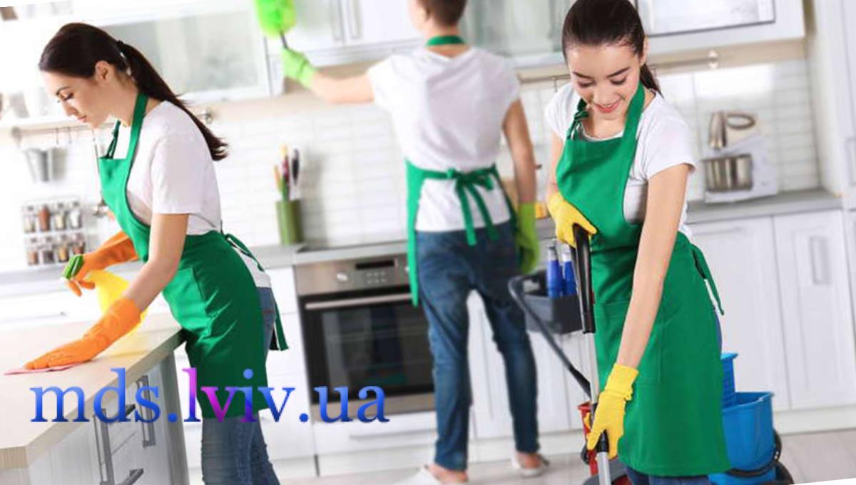 Регулярне прибирання офісів Львів