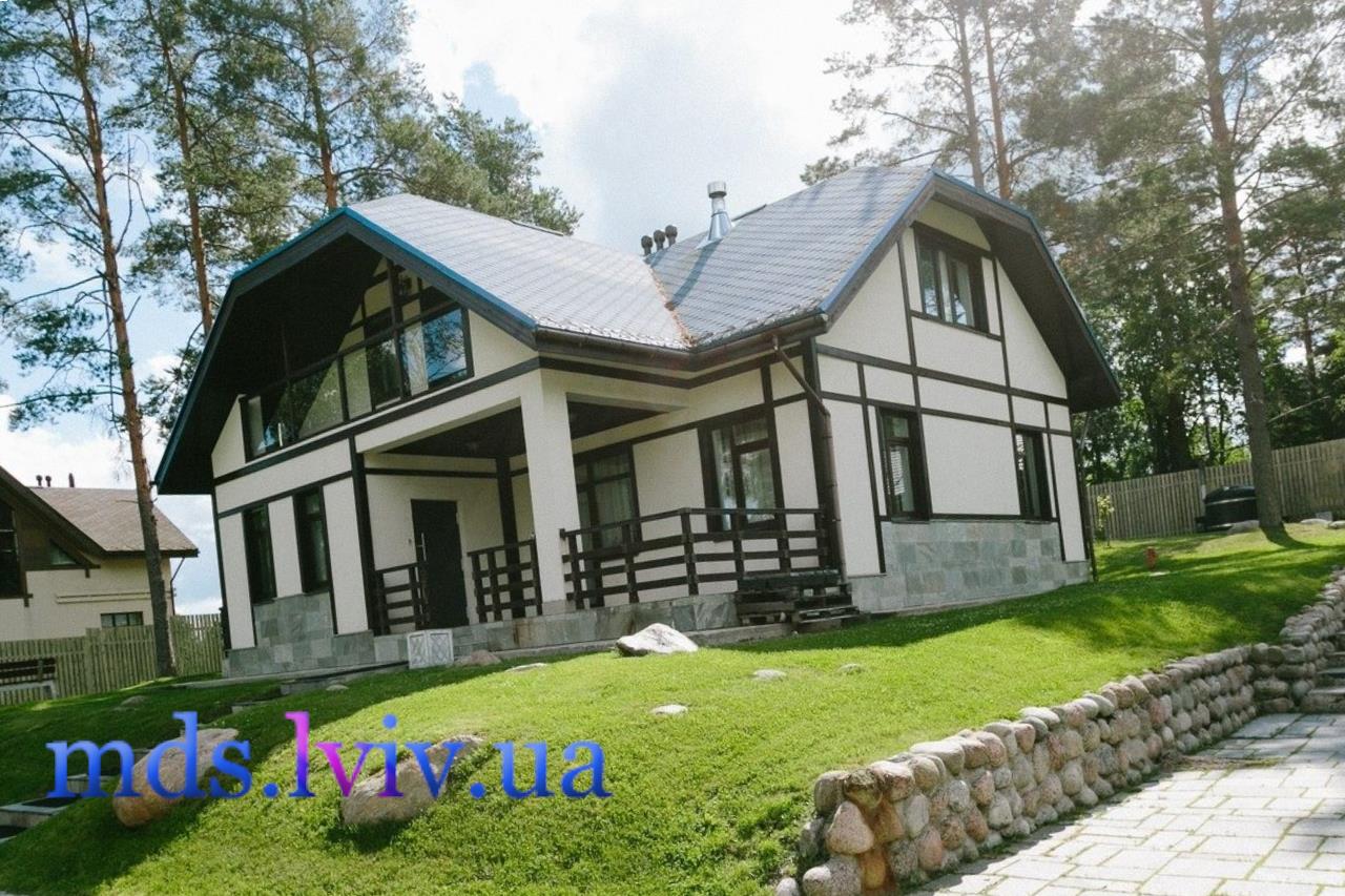 Прибирання котеджів Львів