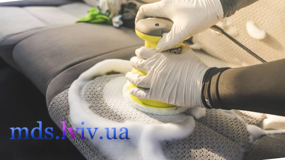 Хімчистка салону авто Львів