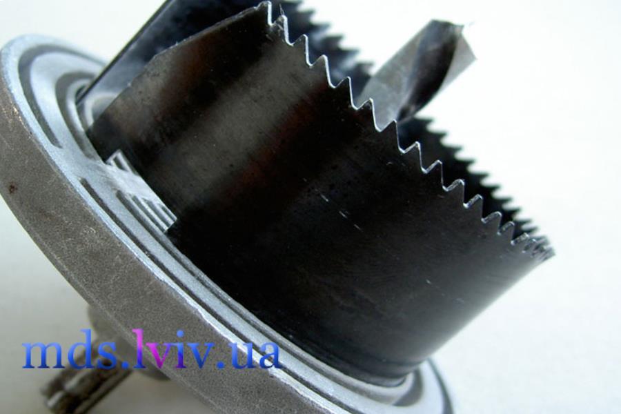 Заміна точкового світильника