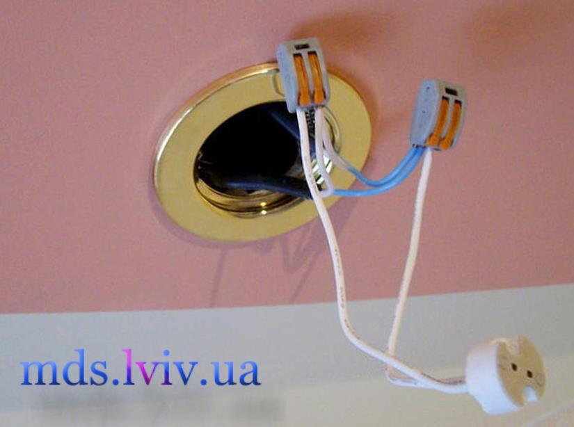 Аварійний монтаж світильників