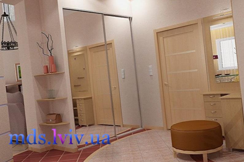 Сучасний ремонт коридору в будинку Львів