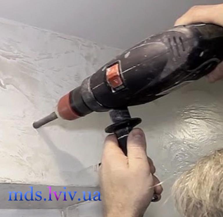 Монтаж карнизів Львів