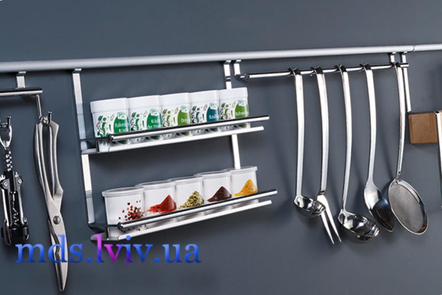 Монтаж поличок Львів