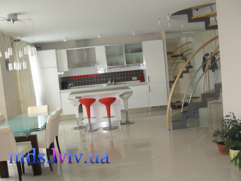 Ремонт дворівневої квартири Львів