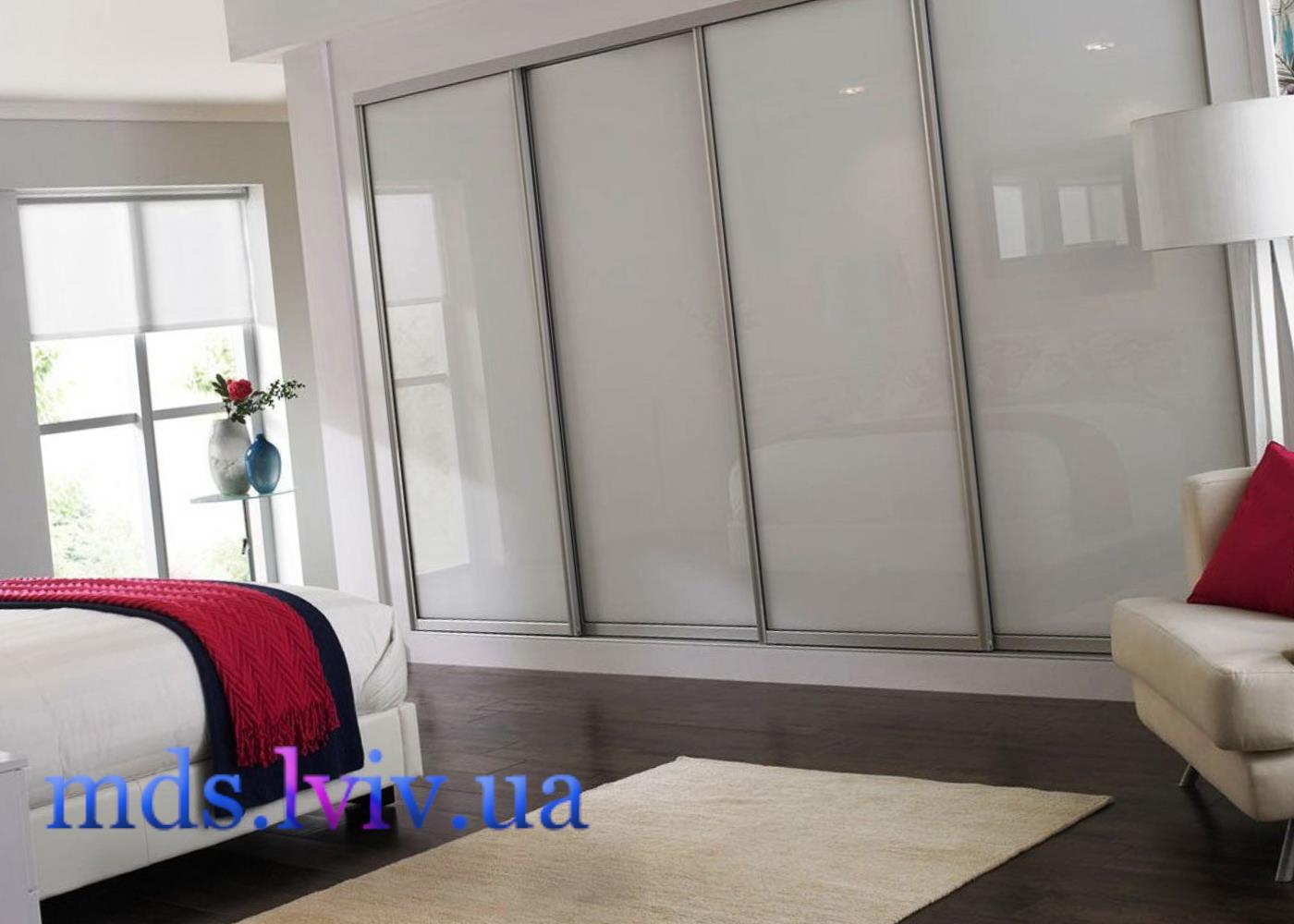 Кутові шафи купе на замовлення Львів