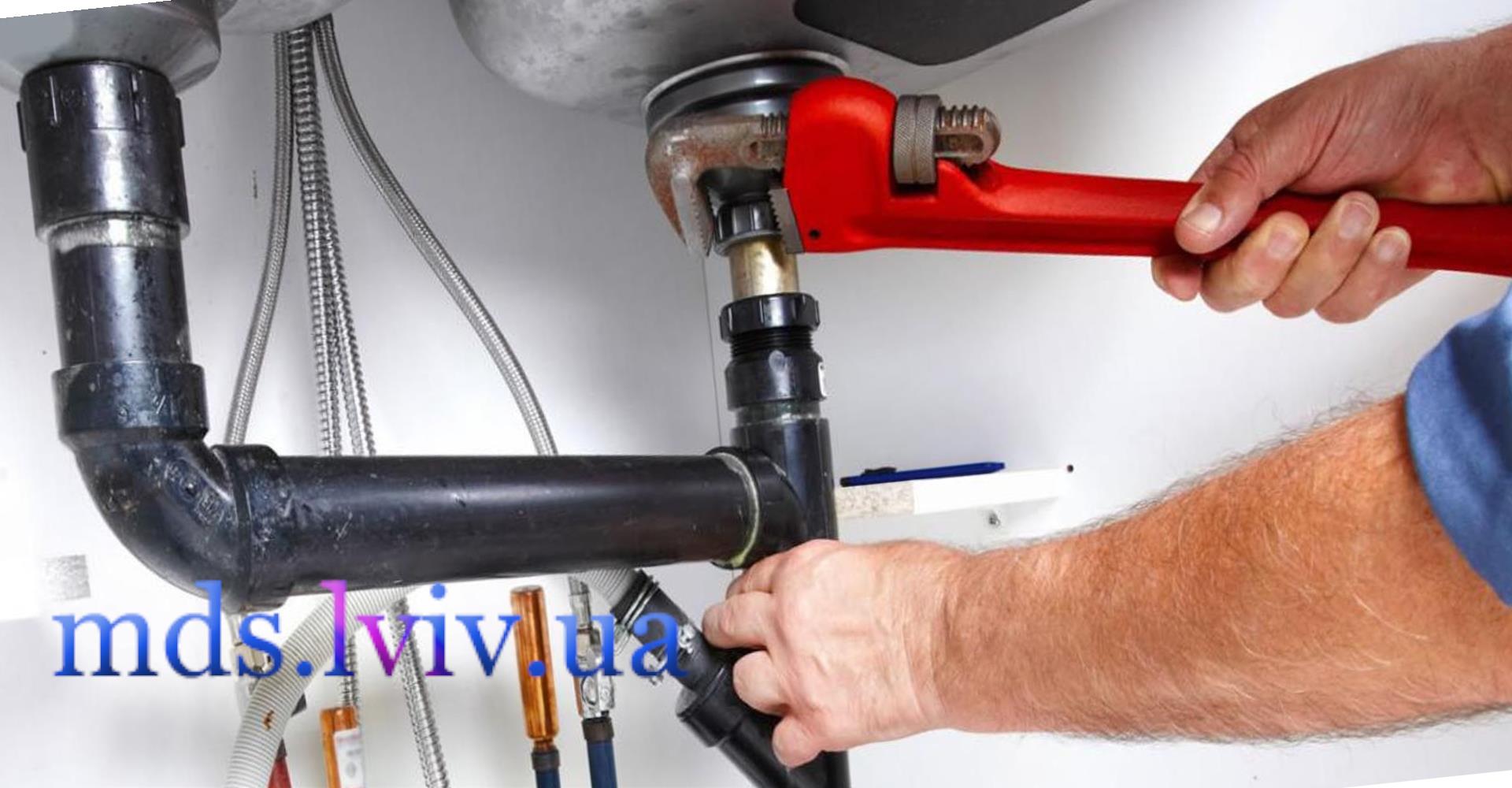 Сифон під раковиною після монтажу, перевірка стиків