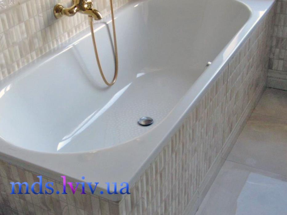 демонтаж старої ванни перед заміною