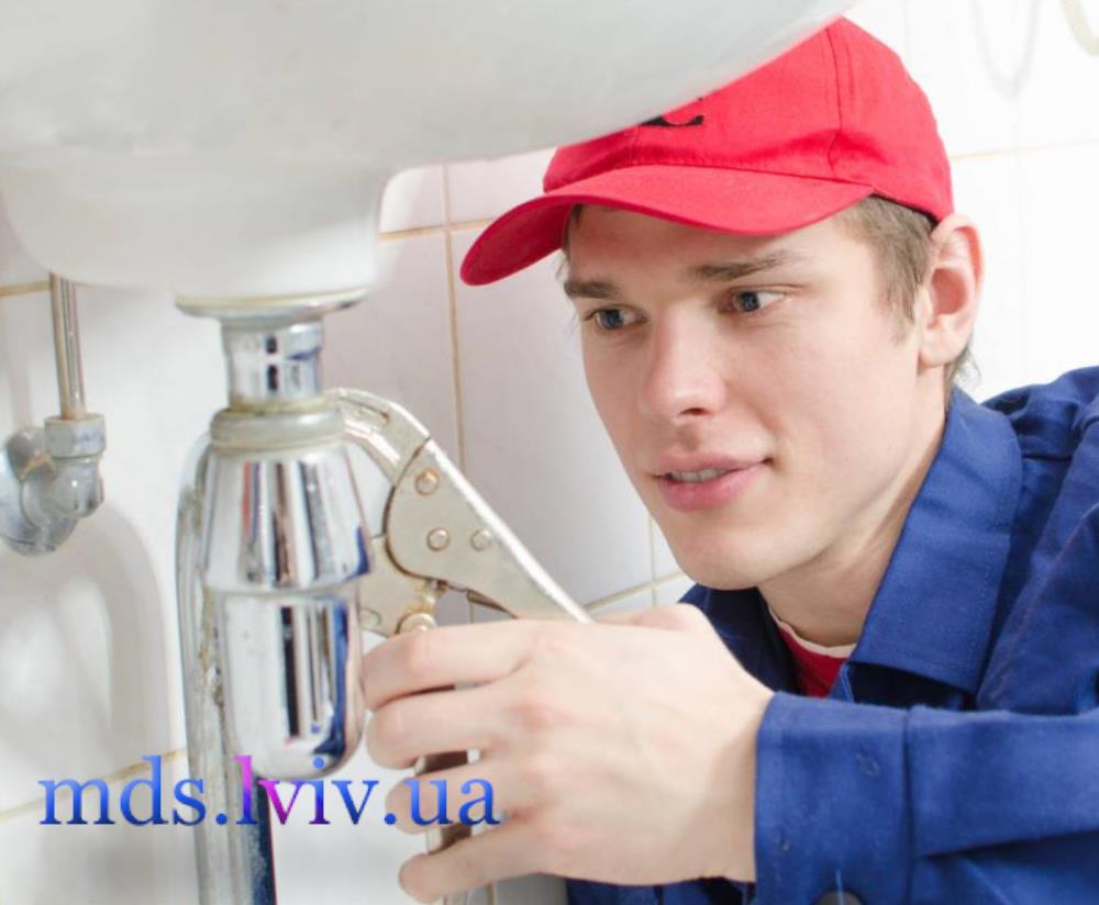 аварійний сантехнік львів при прориві труби та затопленні