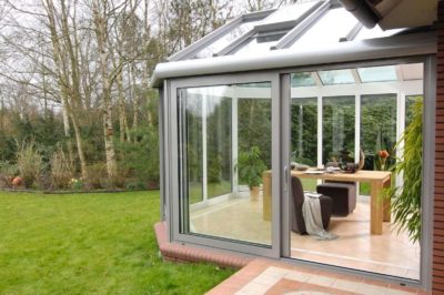 Засклення веранди та тераси