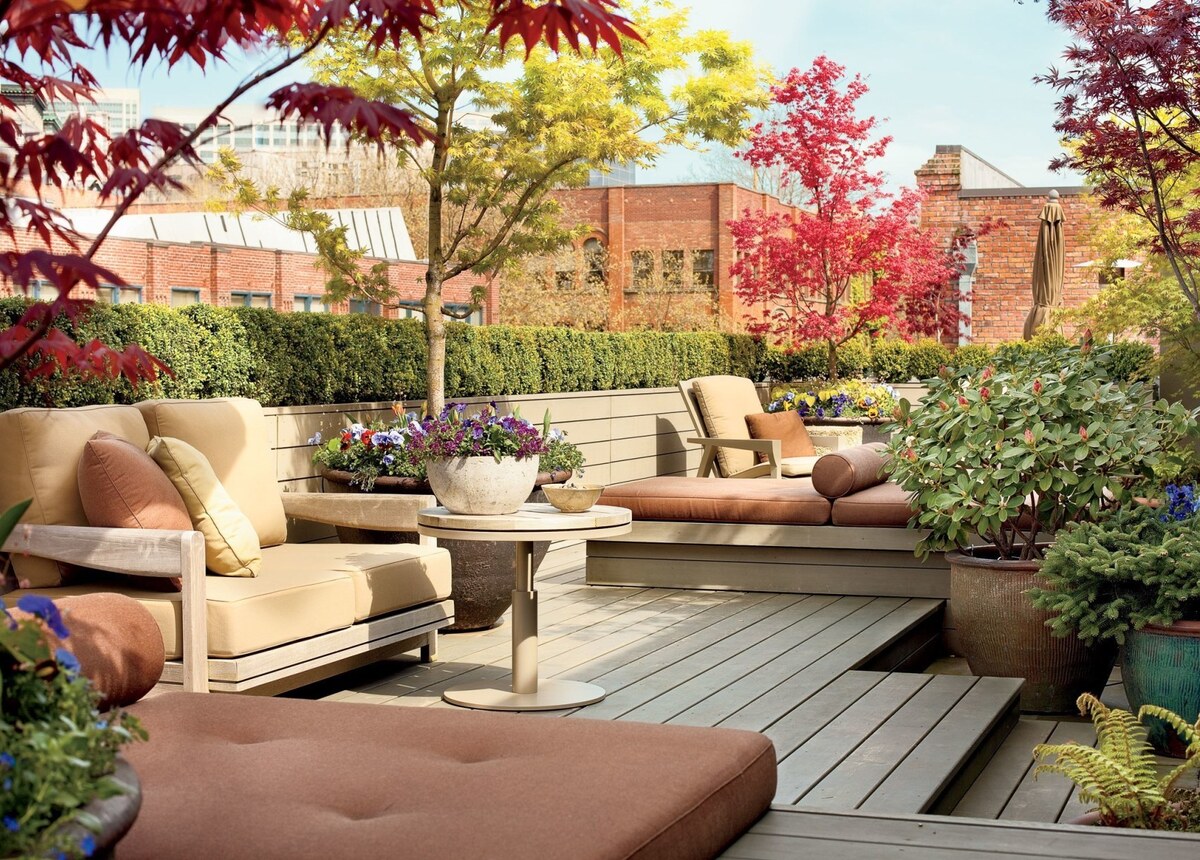 Відкриті тераси на даху: місце для літнього відпочинку