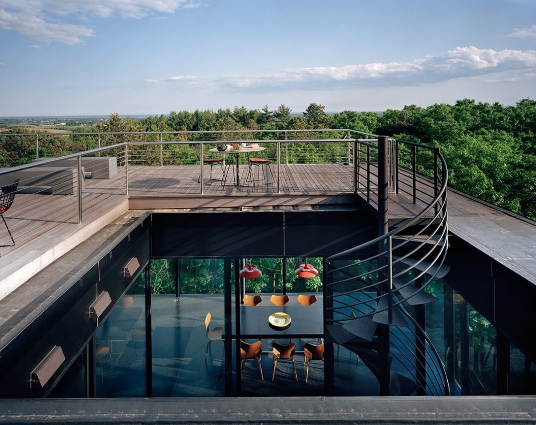 Відкриті тераси на даху: місце для літнього відпочинку