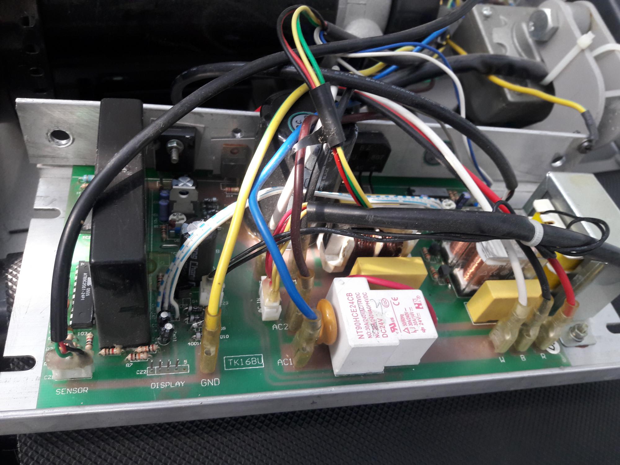 Ремонт бігових доріжок Львів