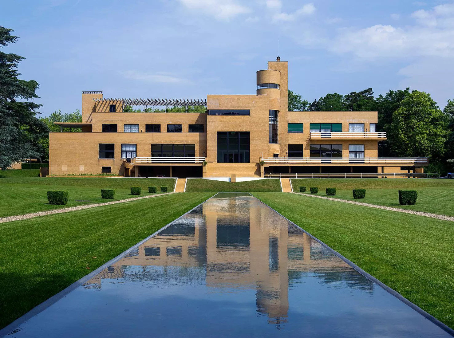 Найкрасивіші будинки світу: добірка з 25 найвідоміших приватних резиденцій