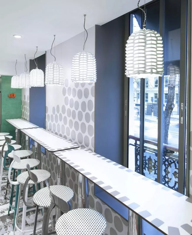 Паола Навон переробляє Макдональдс: унікальний дизайнерський погляд на брендинг