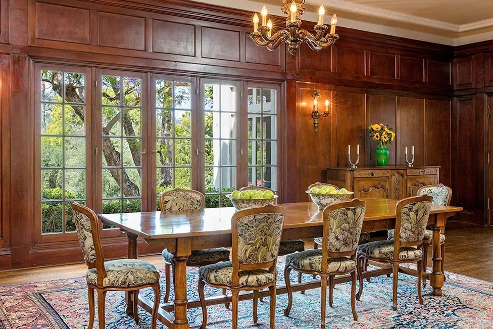 Будинок Анджеліни Джолі в Лос-Анджелесі: архітектура, стиль та особливості