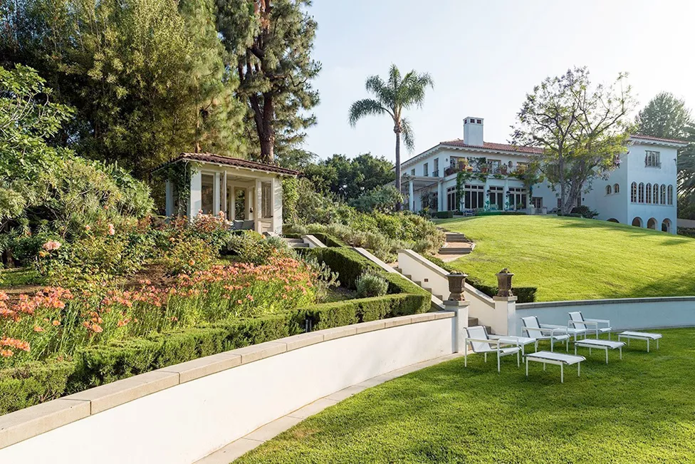 Будинок Анджеліни Джолі в Лос-Анджелесі: архітектура, стиль та особливості