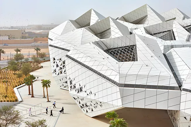 Заха Хадід: п’ять ключових думок про архітектуру, стиль та сучасний дизайн