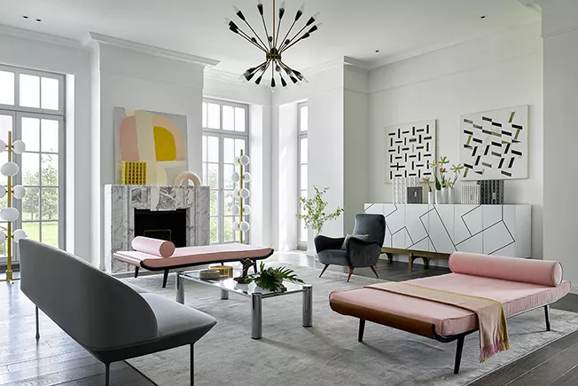 Рожевий та зелений в інтер’єрі вітальні: 33 стильні рішення для натхнення