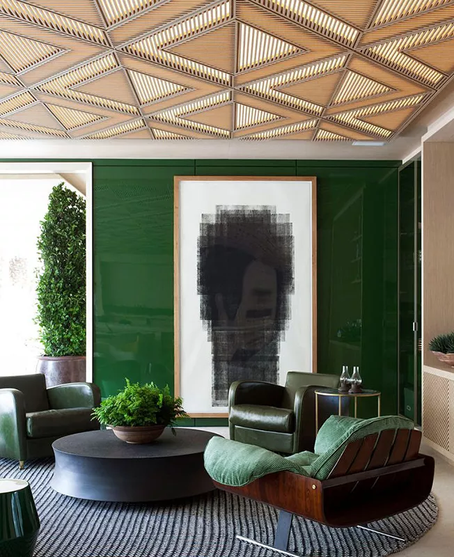 Рожевий та зелений в інтер’єрі вітальні: 33 стильні рішення для натхнення