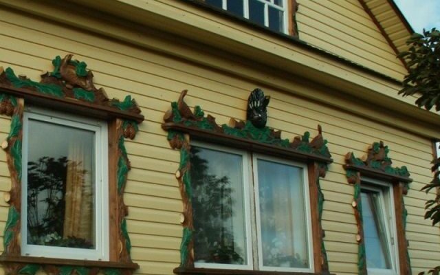 Лиштва на пластикові вікна - різновиди та способи монтажу