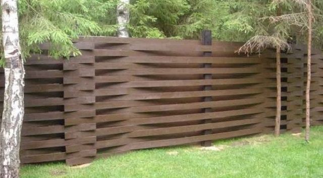 Паркан своїми руками - найпоширеніші варіанти