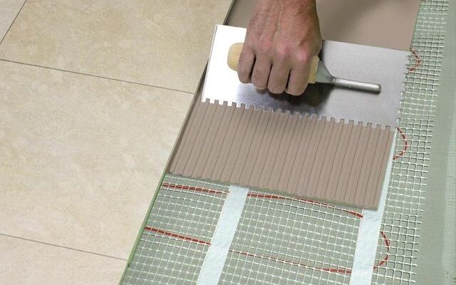 Плитковий клей для теплої підлоги який краще – вибираємо з розумом!