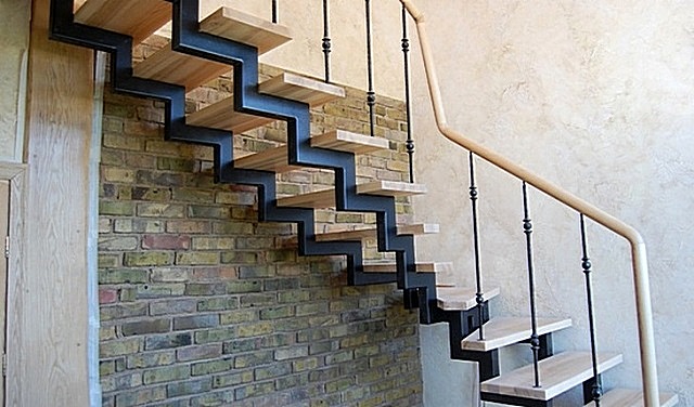 Сходи з профільної труби своїми руками: креслення та покроковий монтаж