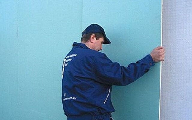 Як кріпити гіпсокартон до стіни без профілів – розбираємо доступні варіанти.