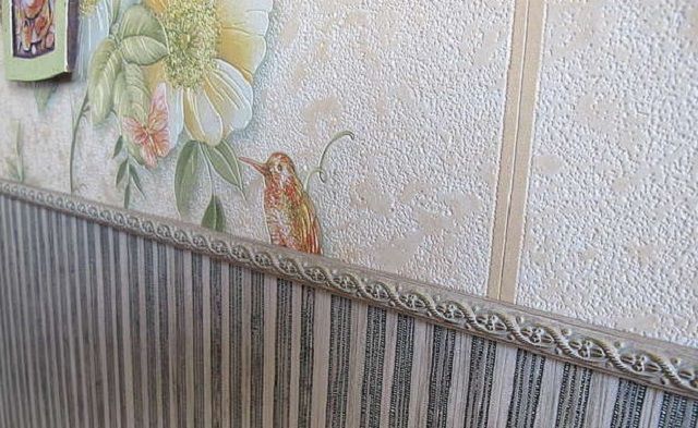 Молдинги в інтер'єрі для розділення шпалер - розглядаємо варіанти за стилями