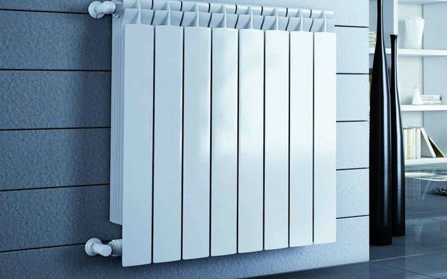 Калькулятор розрахунку кількості секцій радіаторів опалення та необхідні пояснення