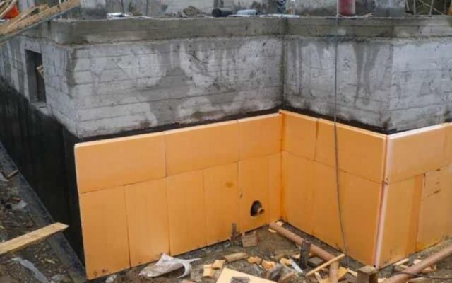 Утеплення фундаменту піноплекс своїми руками: інструкція + відео