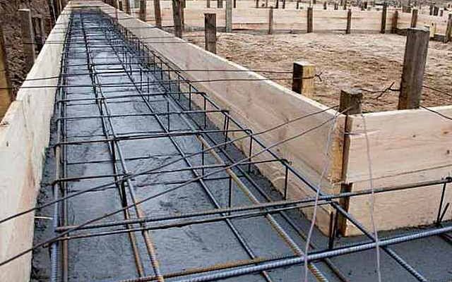 Армування стрічкового фундаменту креслення - з особливим акцентом на складні ділянки каркасу