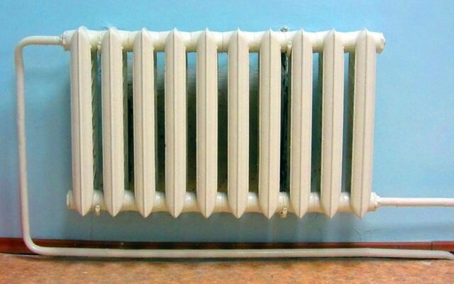 Чавунний радіатор МС 140 Технічні характеристики та особливості монтажу