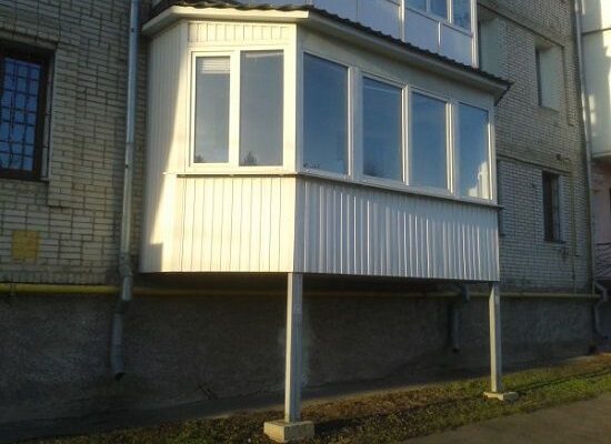 Як зробити балкон своїми руками – інструкція!