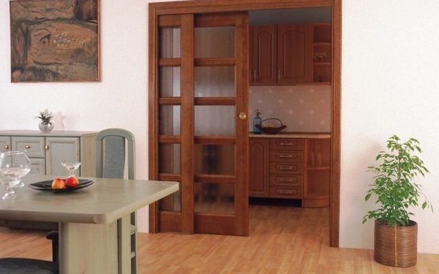 Двері купе своїми руками - цілком можливе завдання!