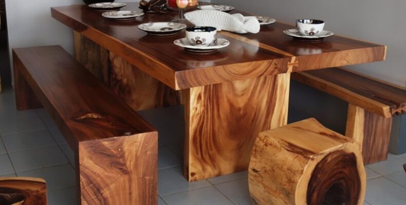 Меблі з натурального дерева своїми руками: покрокові майстер-класи