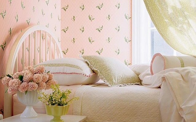 Які шпалери вибрати в спальню?