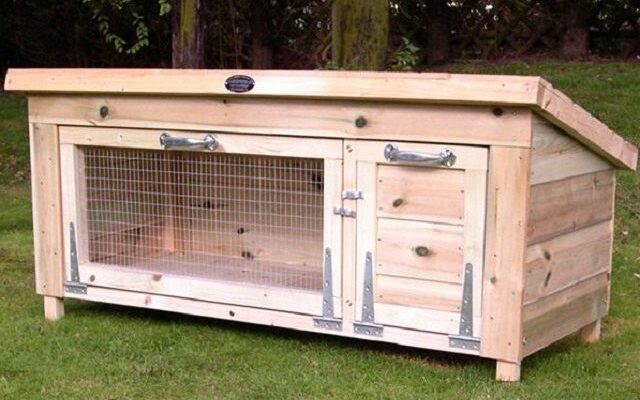 Як побудувати клітку для кроликів - робимо своїми руками
