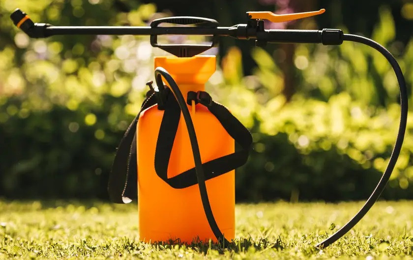 Одна з моделей обприскувачів