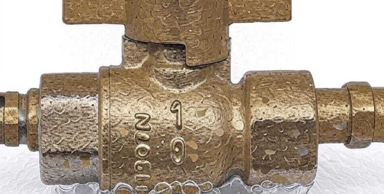 бронзовий шаровий кран